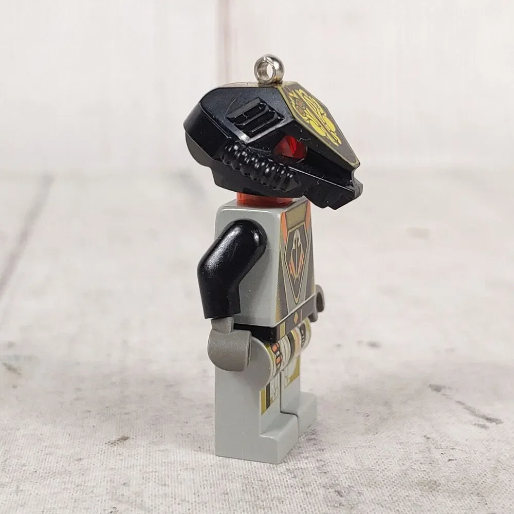 NO CHAIN - Lego Minifigure 1996 Alpha Draconis - KEYCHAIN - Gray Overlord sp045
